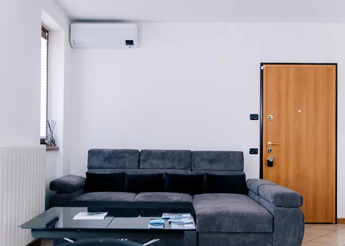Casa Oslo アパート グラッソッビオ